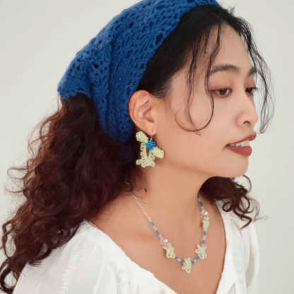 Flower Crystal Necklace