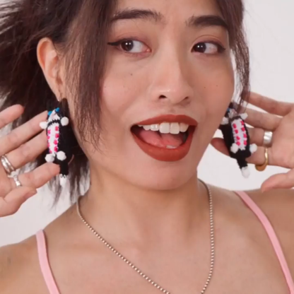 Lying flat cat earrings