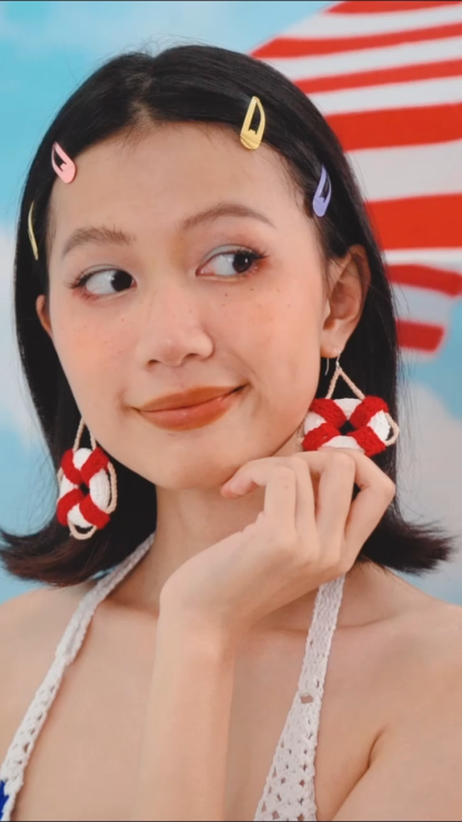 Swimming hoop earrings