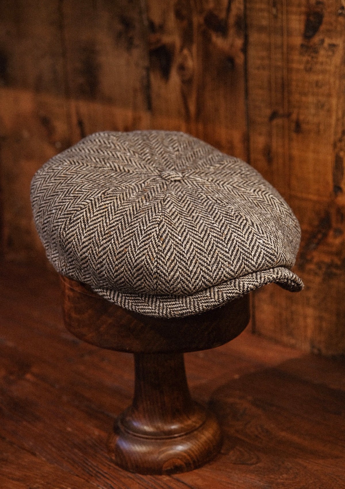 Ridgmount Baker Boy - (Narrow Width) Cream & Cocoa Herringbone Donegal Tweed