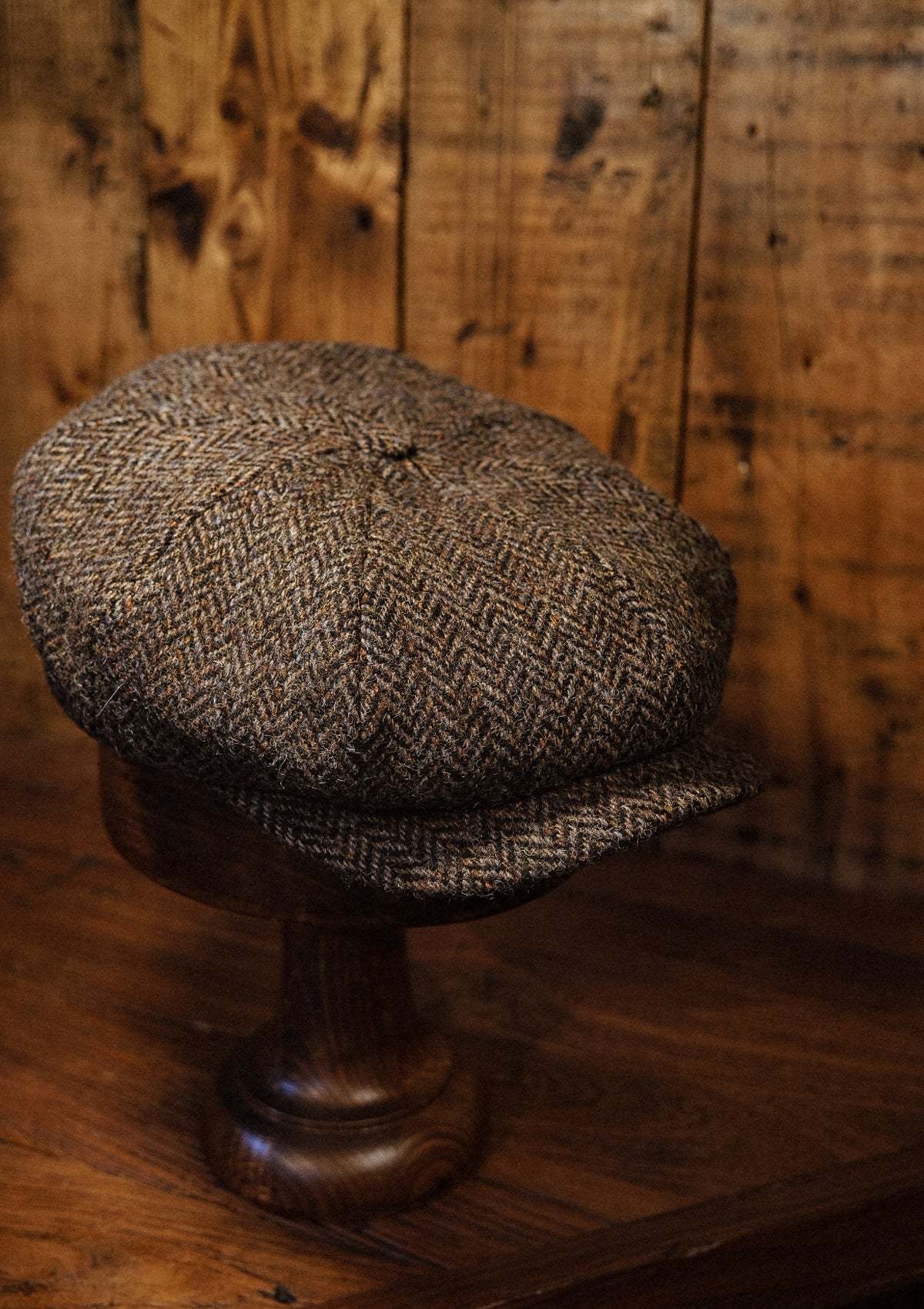 Ridgmount Baker Boy - (Narrow Width) Harris Tweed Light Brown Herringbone