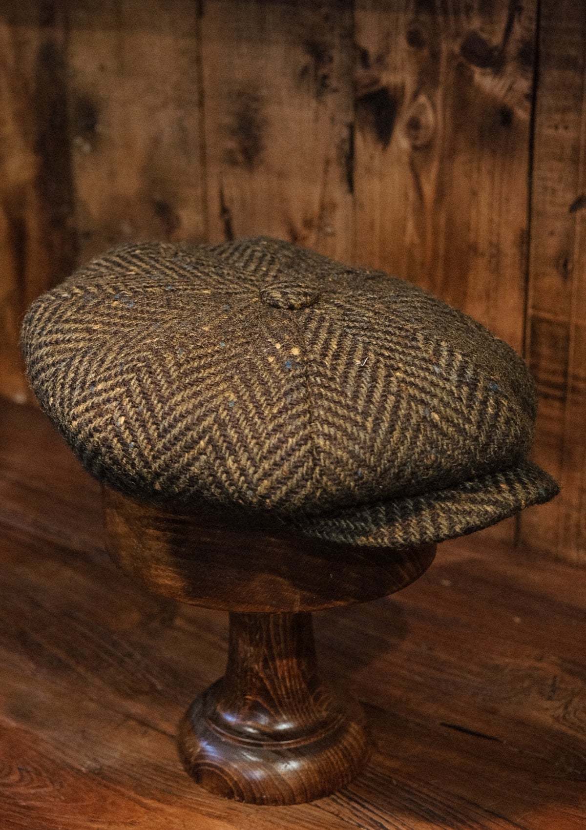 Stanton Baker Boy - (Wide Width) Donegal Tweed Green Herringbone