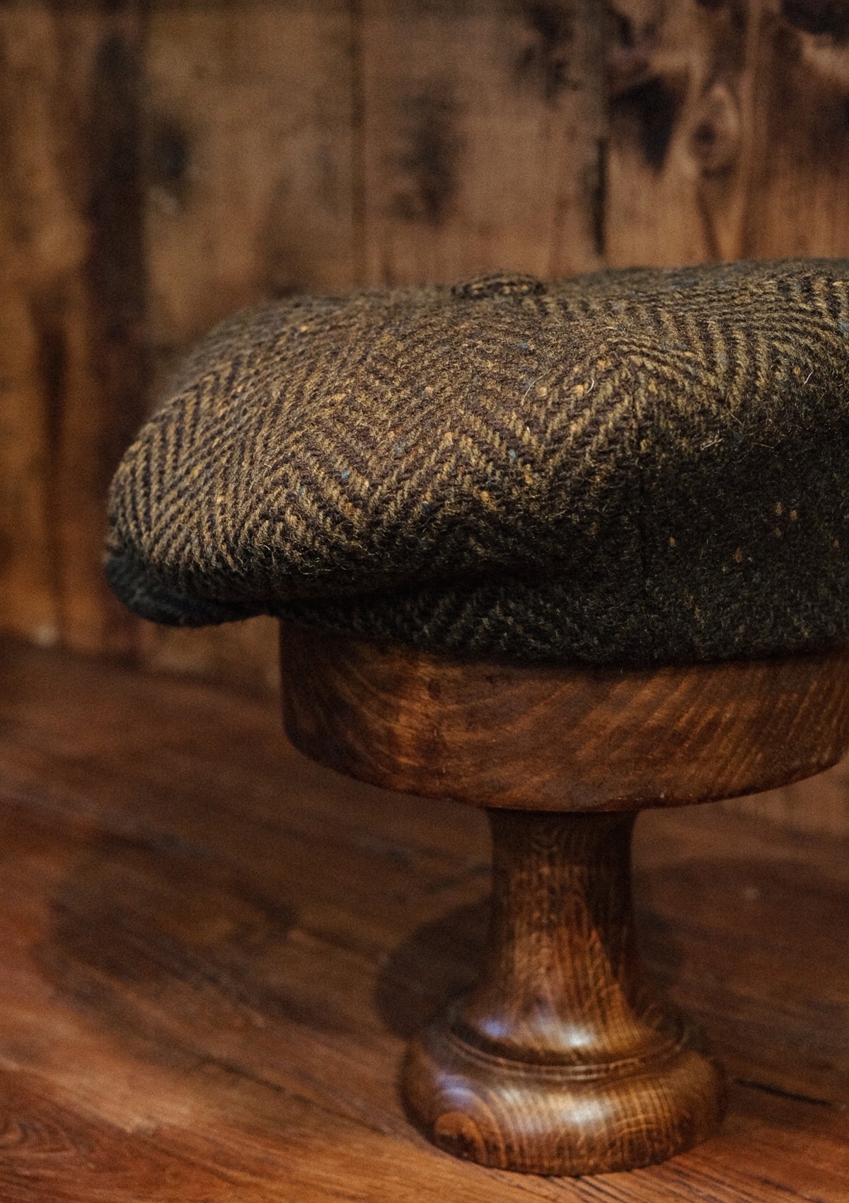 Stanton Baker Boy - (Wide Width) Donegal Tweed Green Herringbone