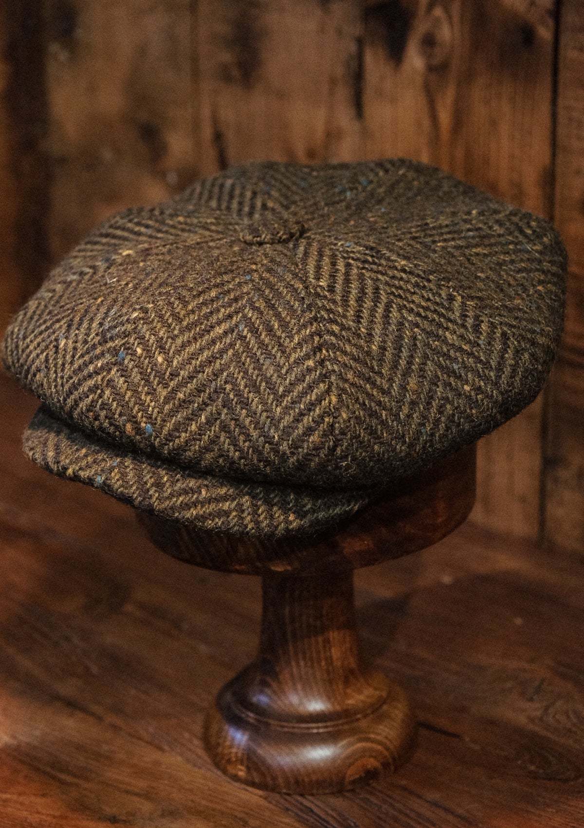 Stanton Baker Boy - (Wide Width) Donegal Tweed Green Herringbone