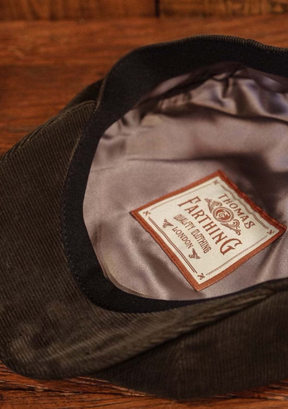 Tillman Baker Boy (Mid-Width) - Dark Green Corduroy