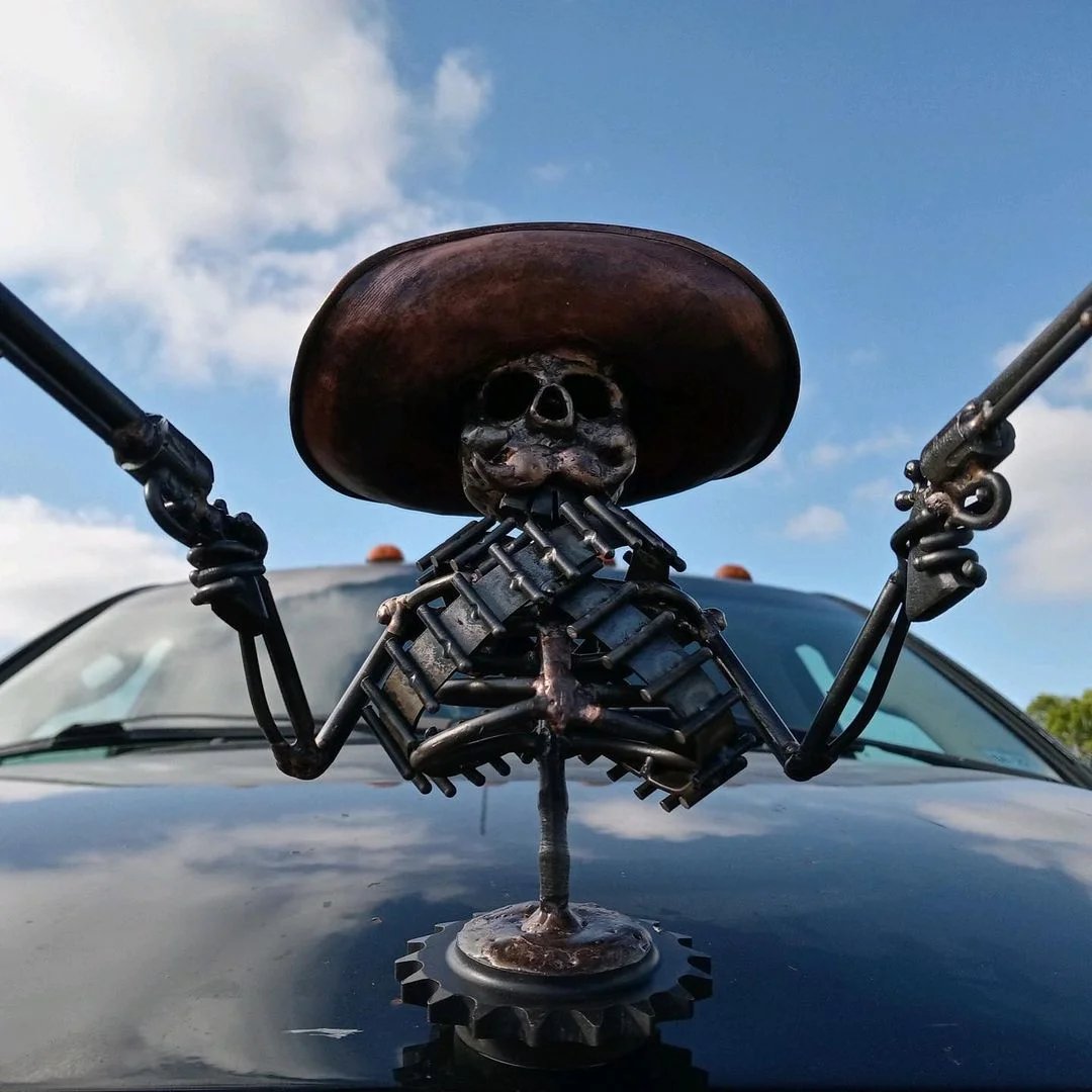 🔥Summer Sale 50% OFF- Handmade Cast Cowboy Skull Gunslinger Hood Ornament Sculpture
