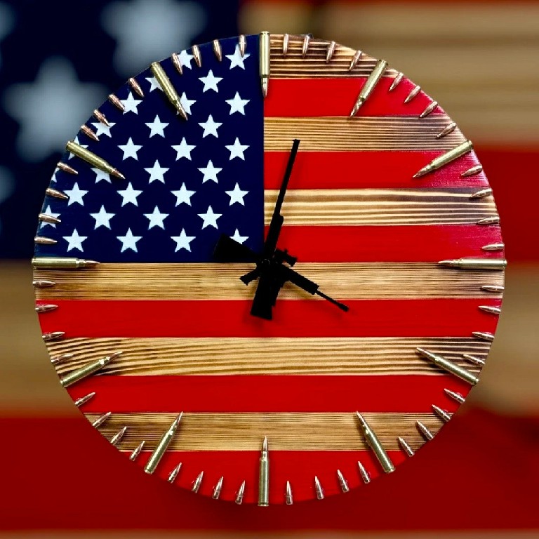💥Handmade Patriotic Flag Bullet Clock 