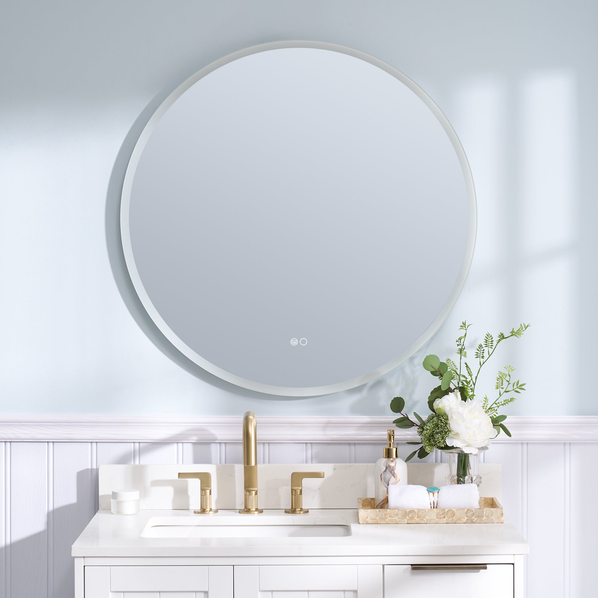 32 in. W x 32 in. H Round Frameless Anti-Fog LED Light Dimmable Wall Mount Bathroom Vanity Mirror-Arrisea