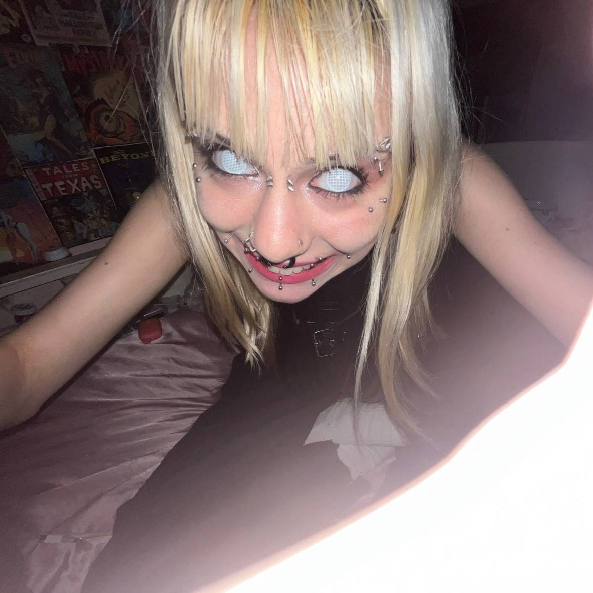 Cat's Gridding White Contact Lenses