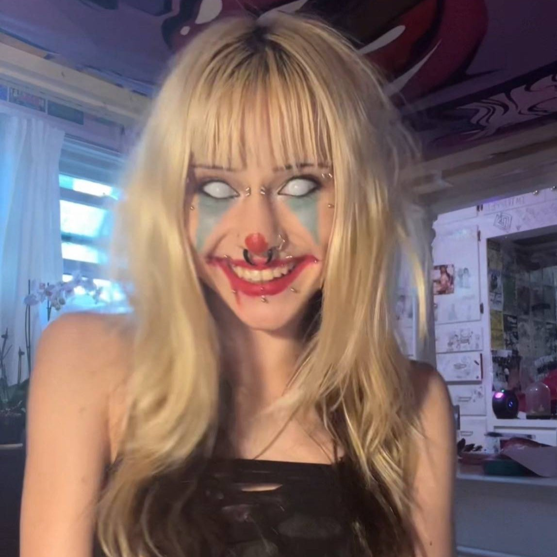 Cat's Gridding White Contact Lenses