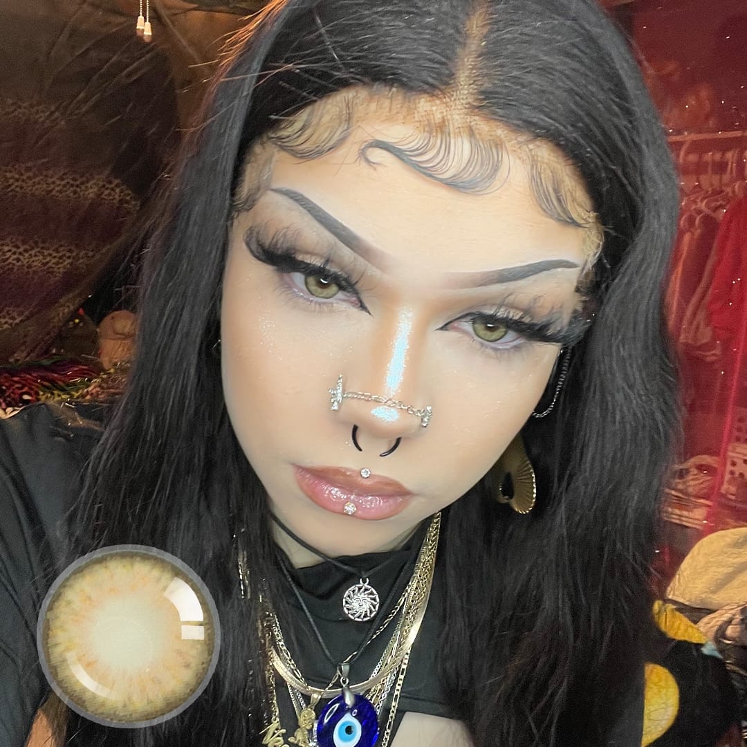 Cinnamon Brown Contact Lenses(12 months of use)