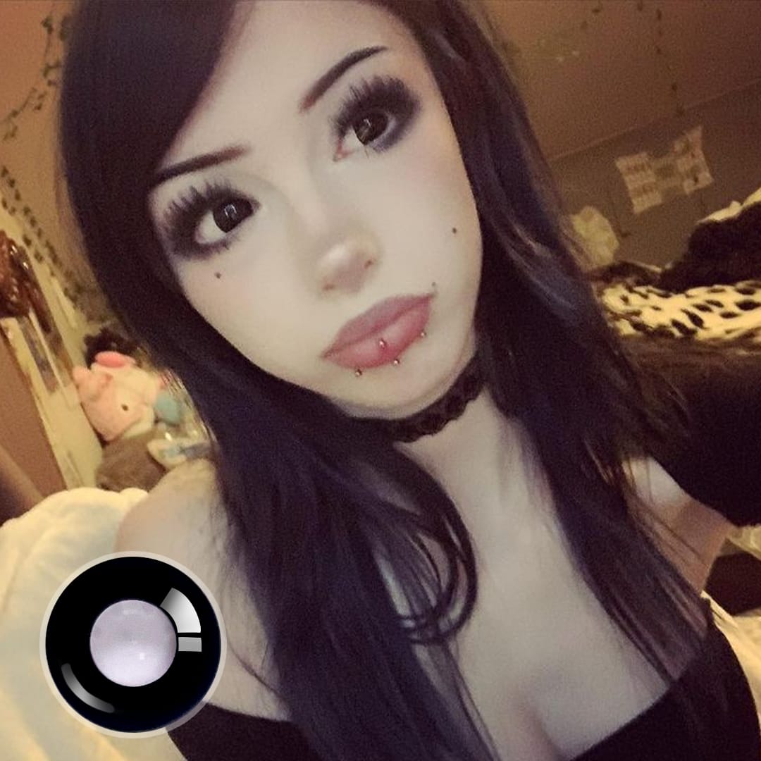 Elizabeth's Dollie Darknight Black Contact Lenses