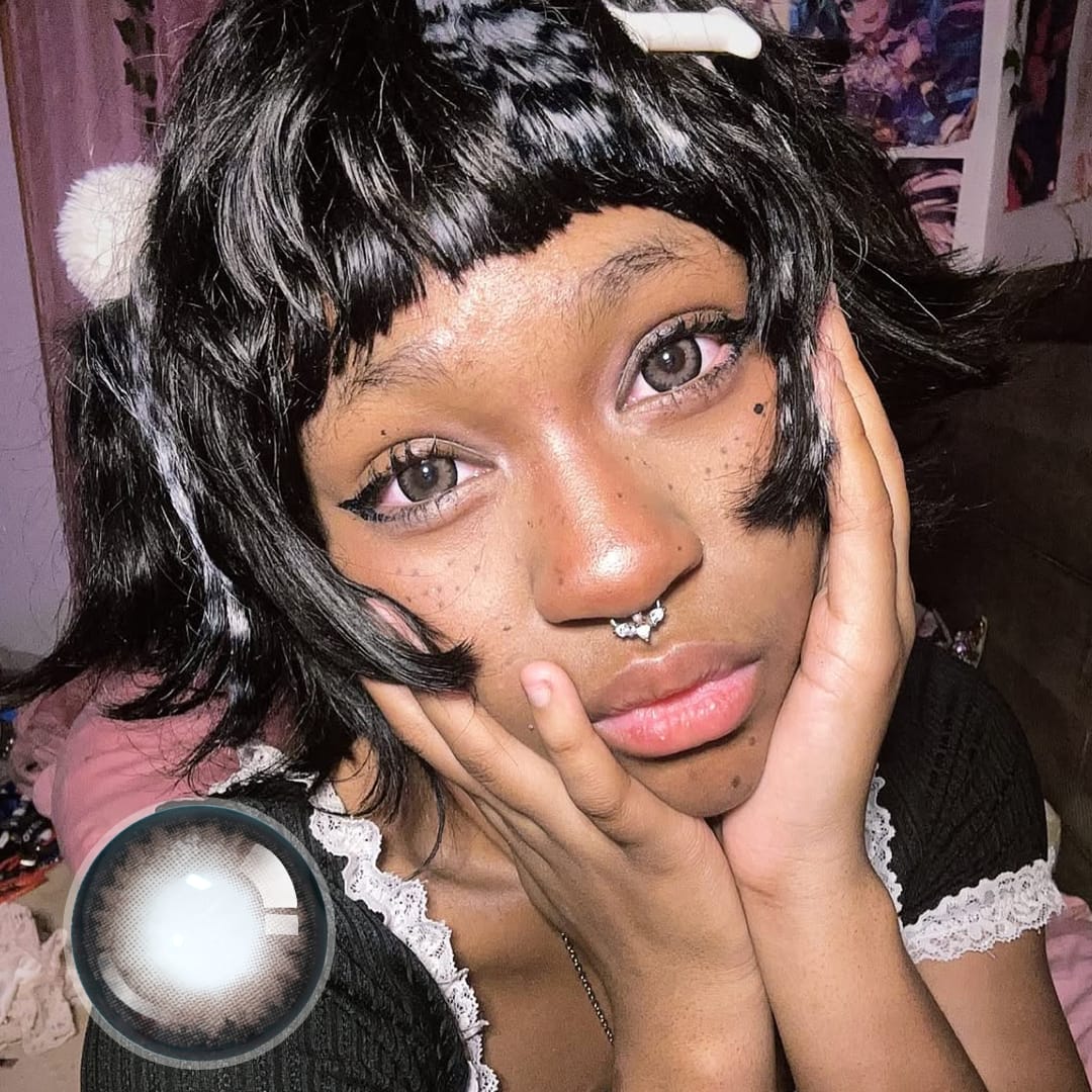 Eden's Daily Amber Contact Lenses