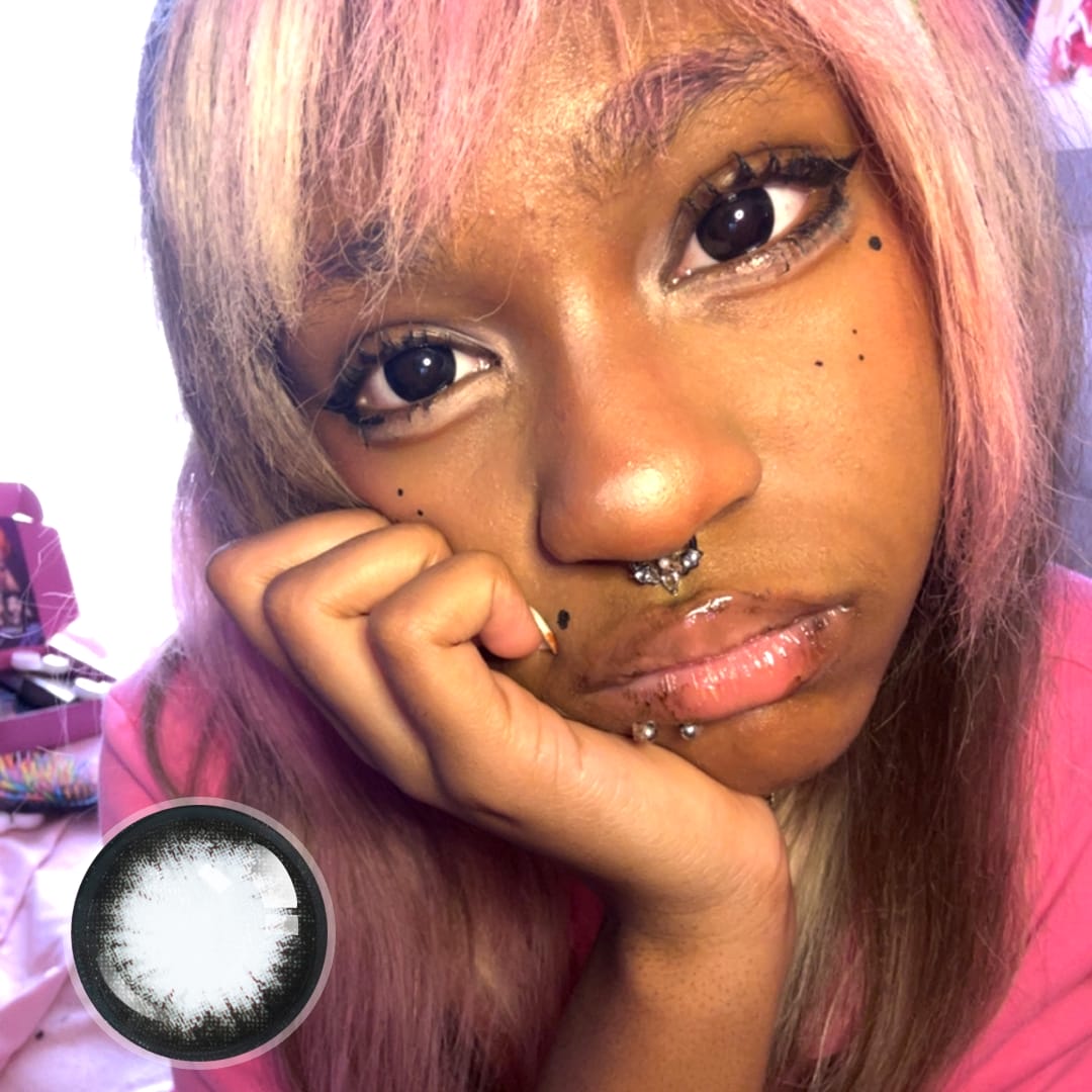 Soda's Twinkle Black Contact Lenses