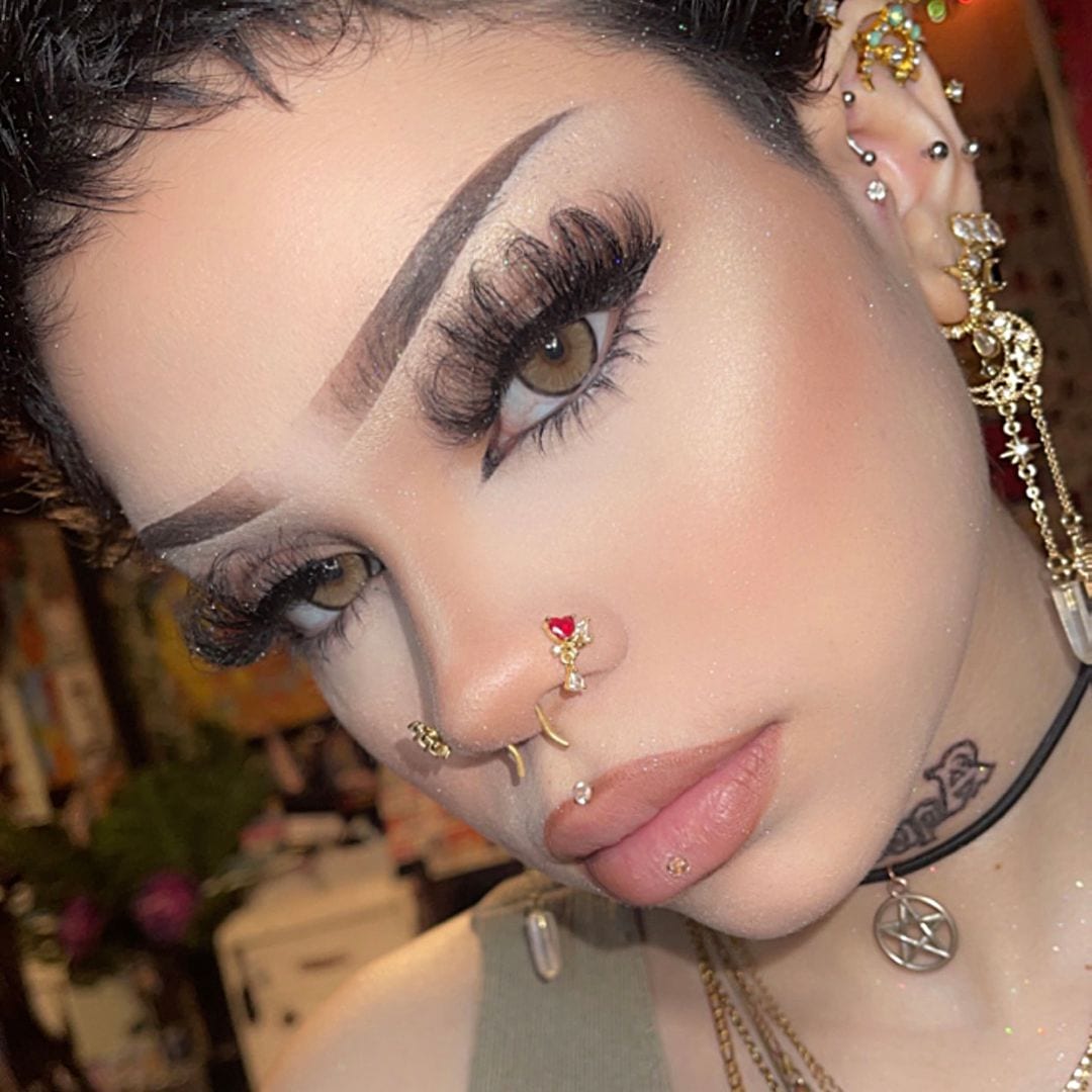 Amber Aura Contact Lenses