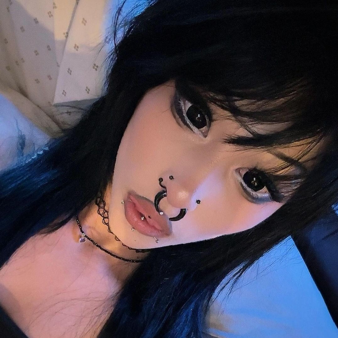 Linn's Sullen Doll Eye 17mm Mini Sclera Contact Lenses