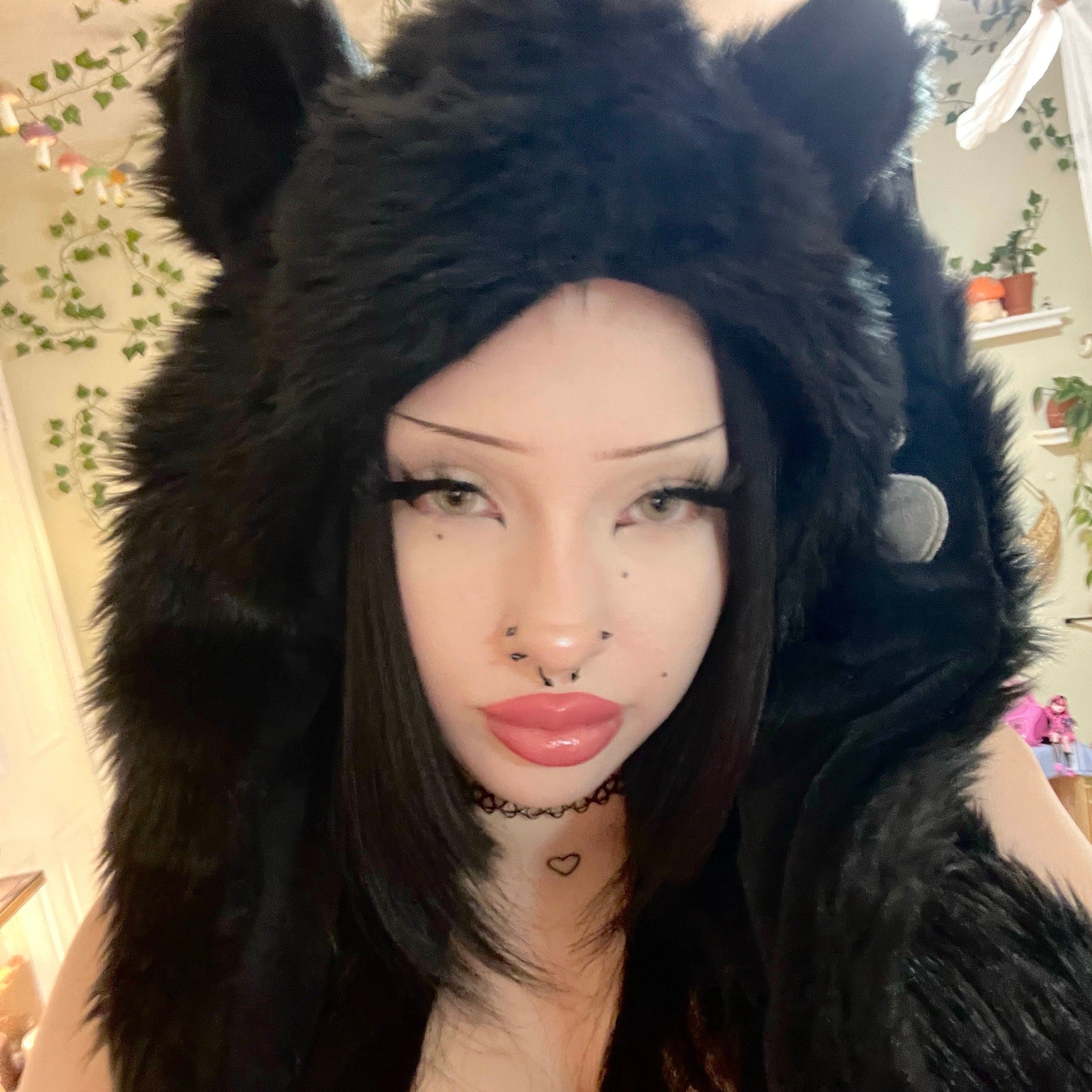 LA Girl Grey Contact Lenses