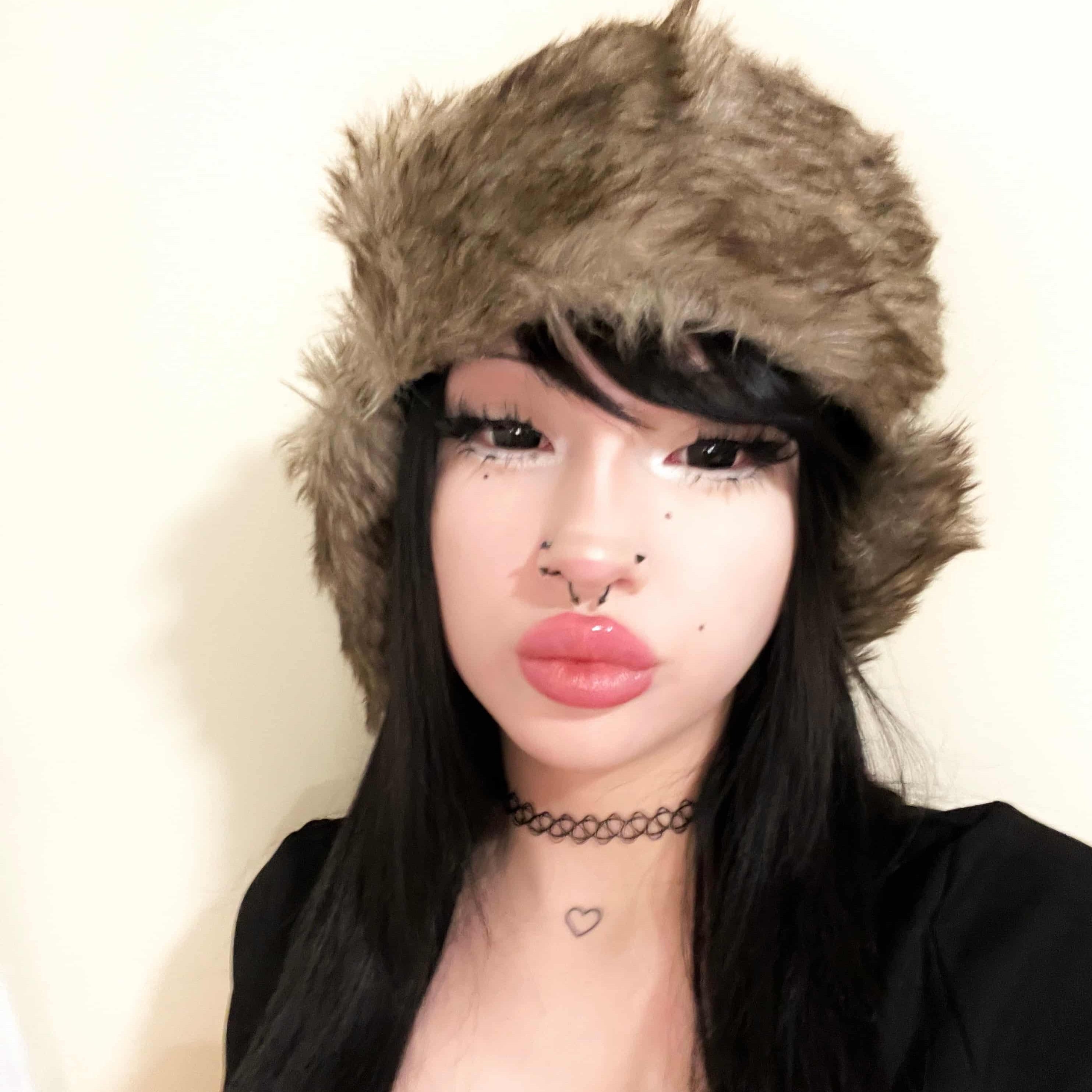 Pixy's Sullen Doll Eye 17mm Mini Sclera Contact Lenses