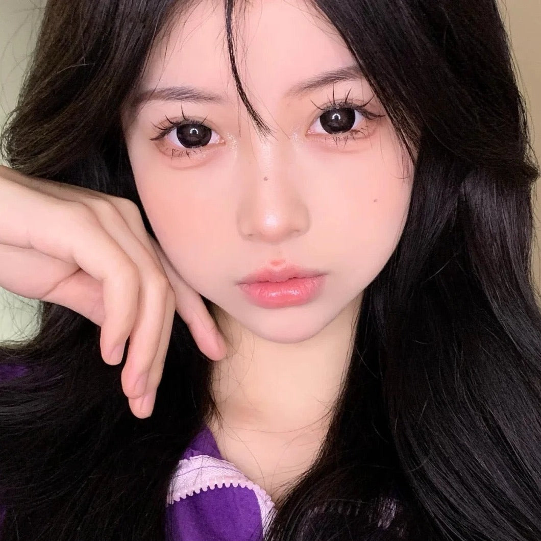 Poopie's Twisted Sister Contact Lenses