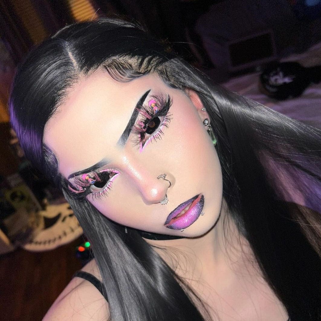 Rana's Sullen Doll Eye 17mm Mini Sclera Contact Lenses(12 months of use)