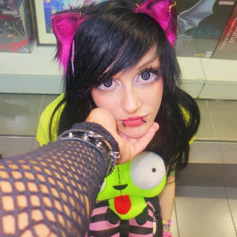 Dark Fairy Mini Sclera Contact Lenses (15mm)