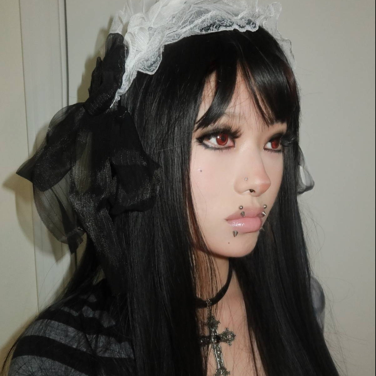 Ary's Blood Moon Contact Lenses