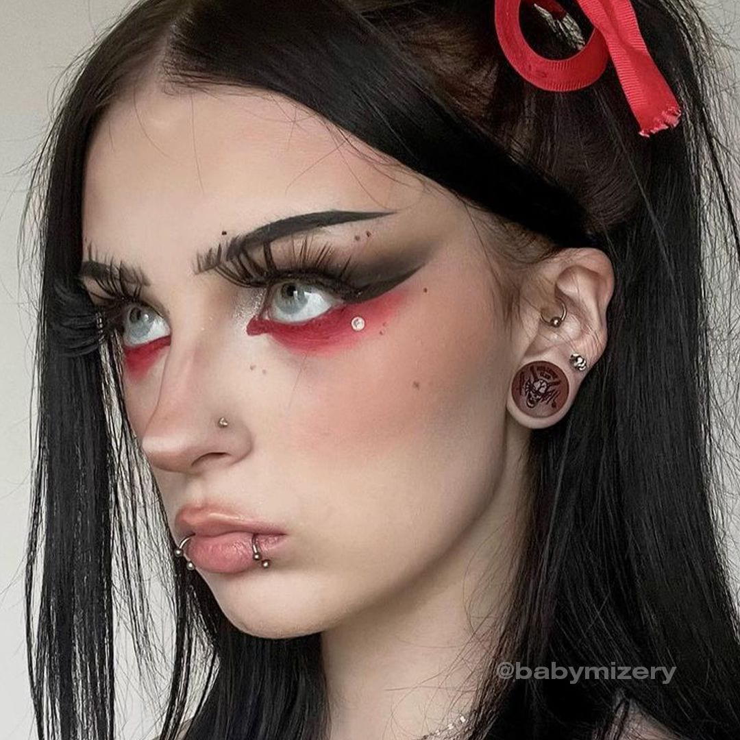 Vegas Girl Contact Lenses