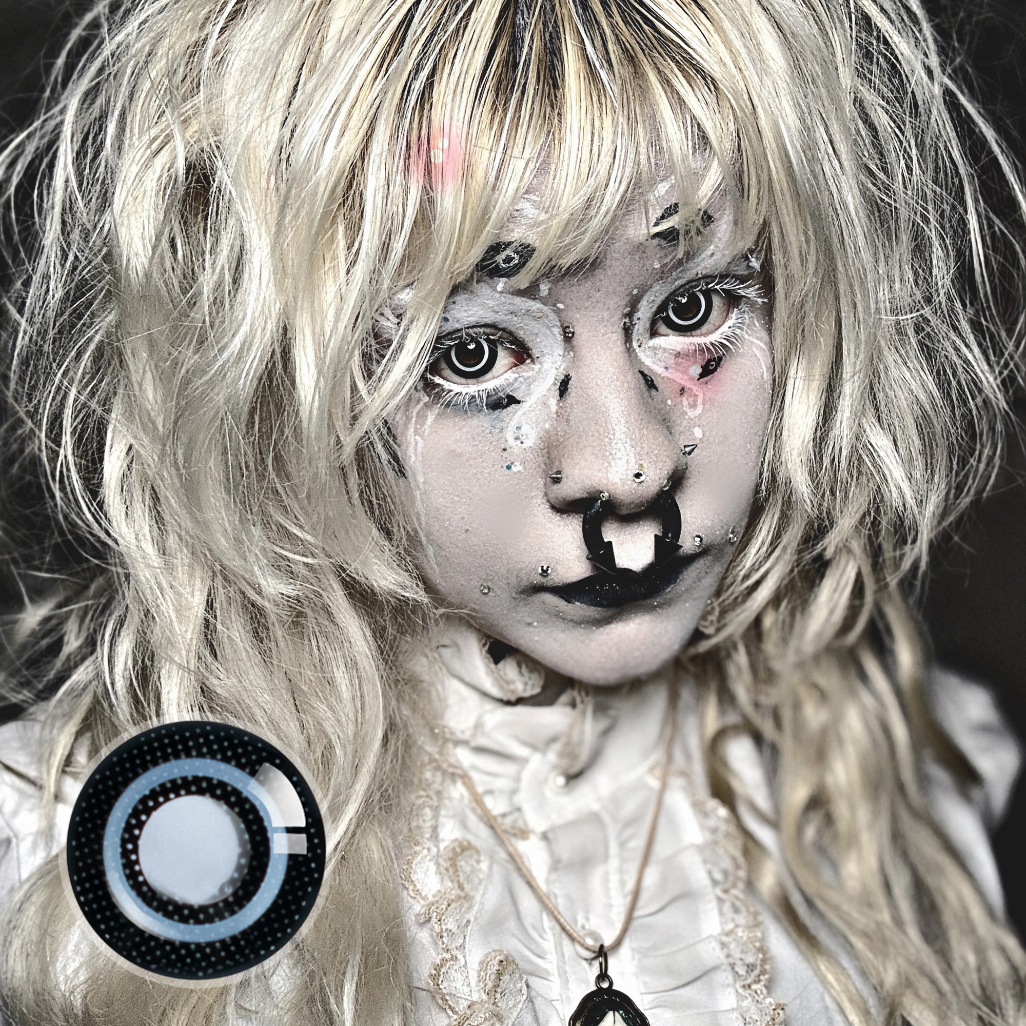 whimsiicalt X Goth Dizzy Doll (Halloween) | Enlarge | 1 Year