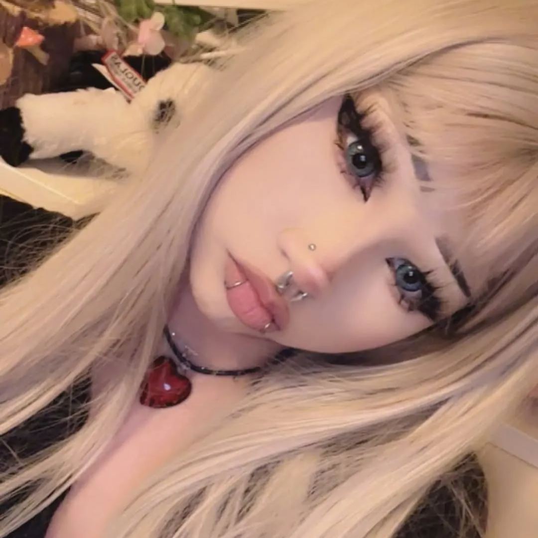 Himalaya Blue Contact Lenses