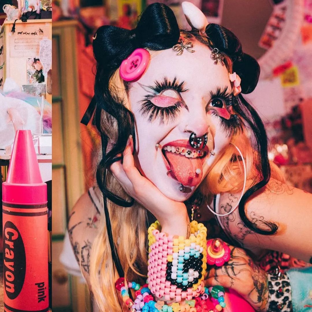 Linn's Sullen Doll Eye 17mm Mini Sclera Contact Lenses