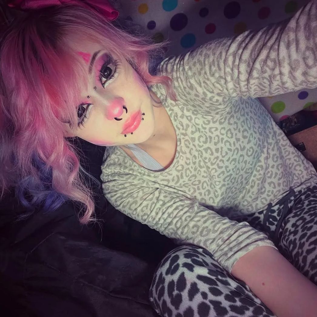 Linn's Sullen Doll Eye 17mm Mini Sclera Contact Lenses