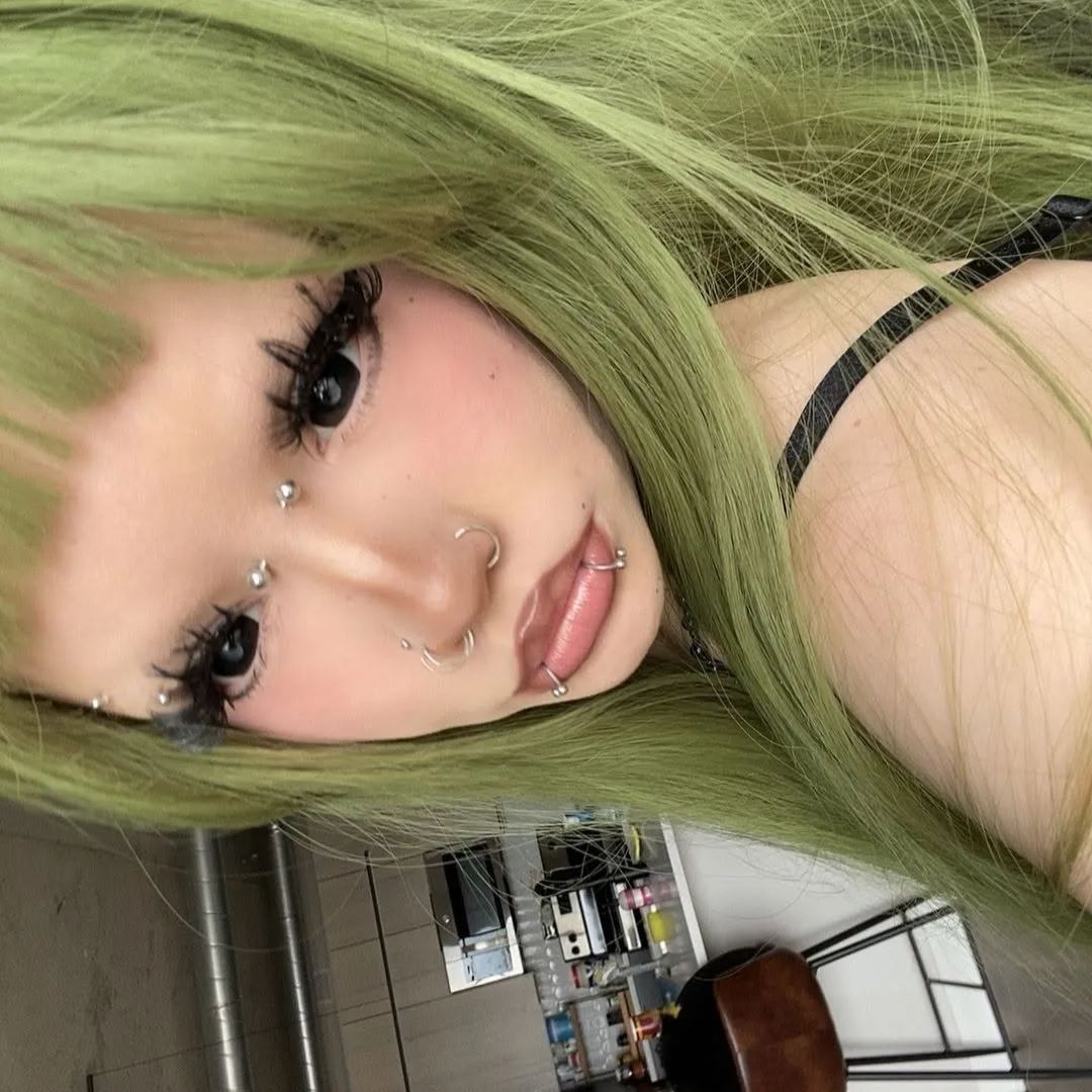 Maudy's Sullen Doll Eye | Enlarge eye | Black |17mm | Mini Sclera | 1 Year