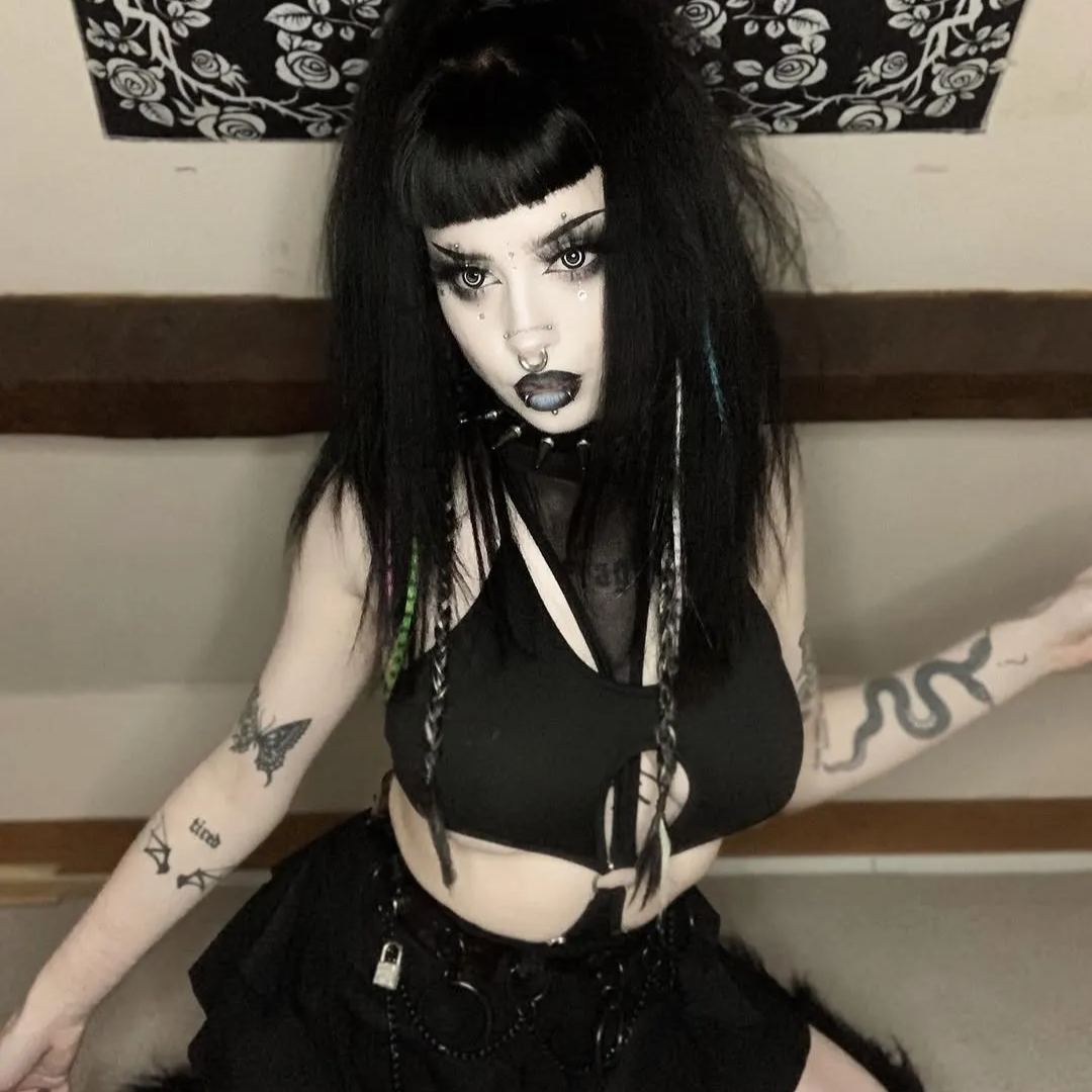 Fae's Goth Dizzy Doll Contact Lenses