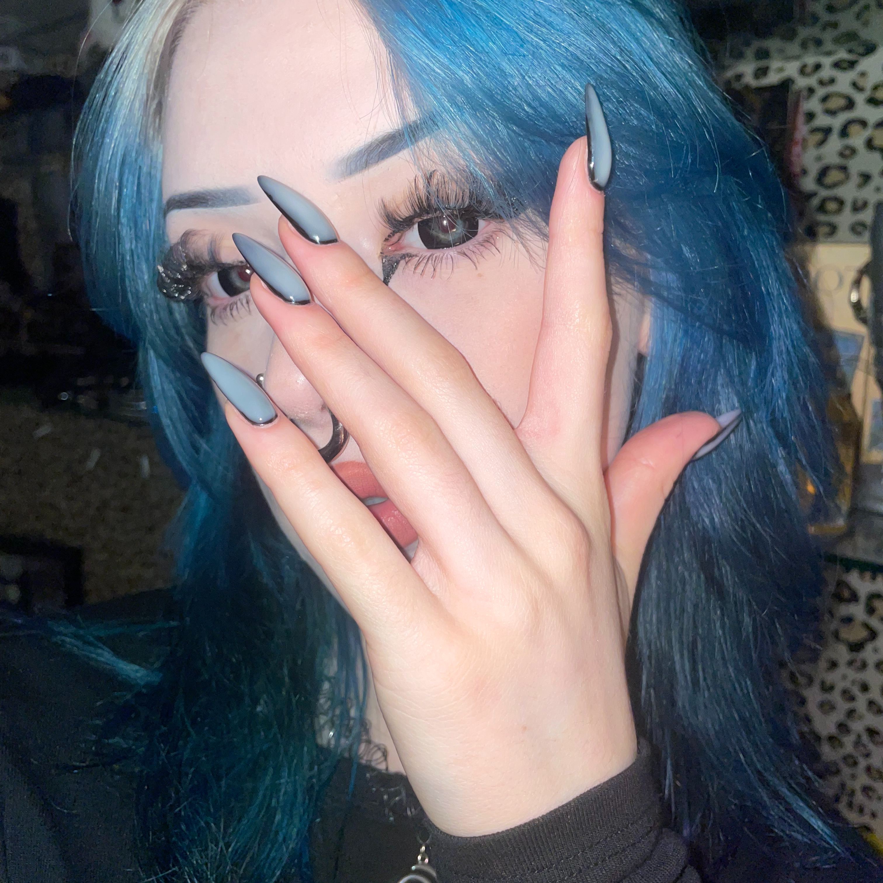 Black Doll Eye Mini Sclera Contact Lenses (16MM)