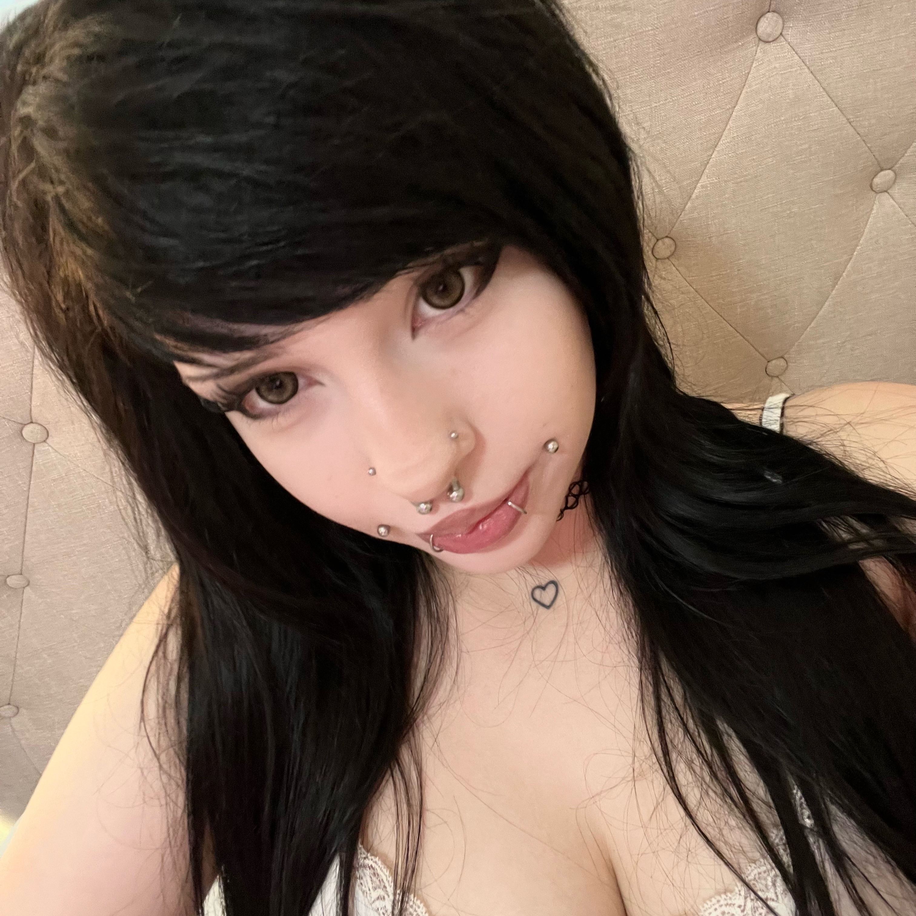 Brownie Cake Contact Lenses