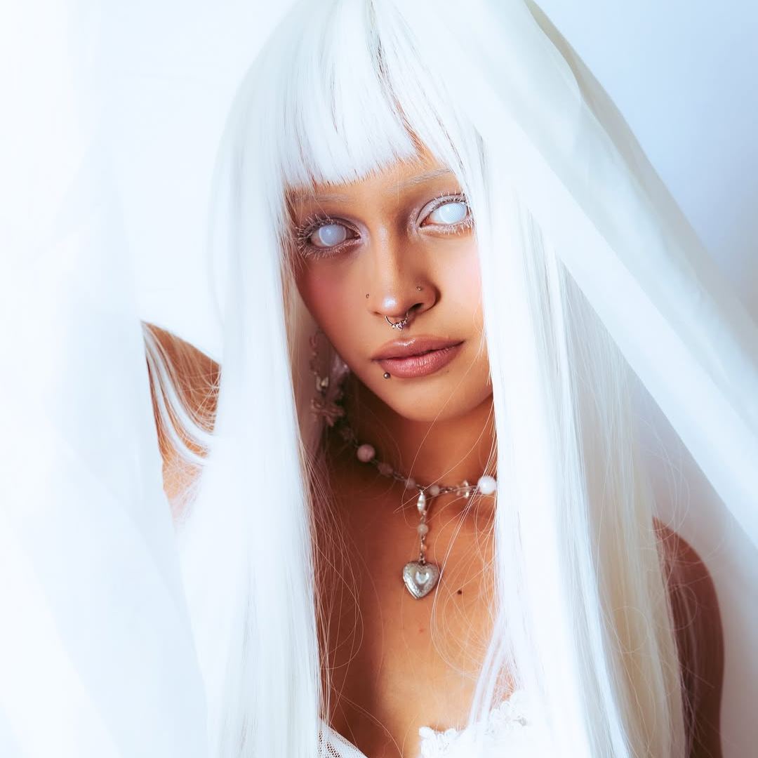 Mari's Gridding White Contact Lenses