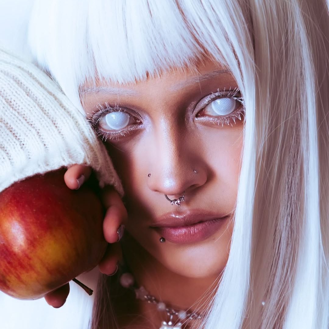 Mari's Gridding White Contact Lenses