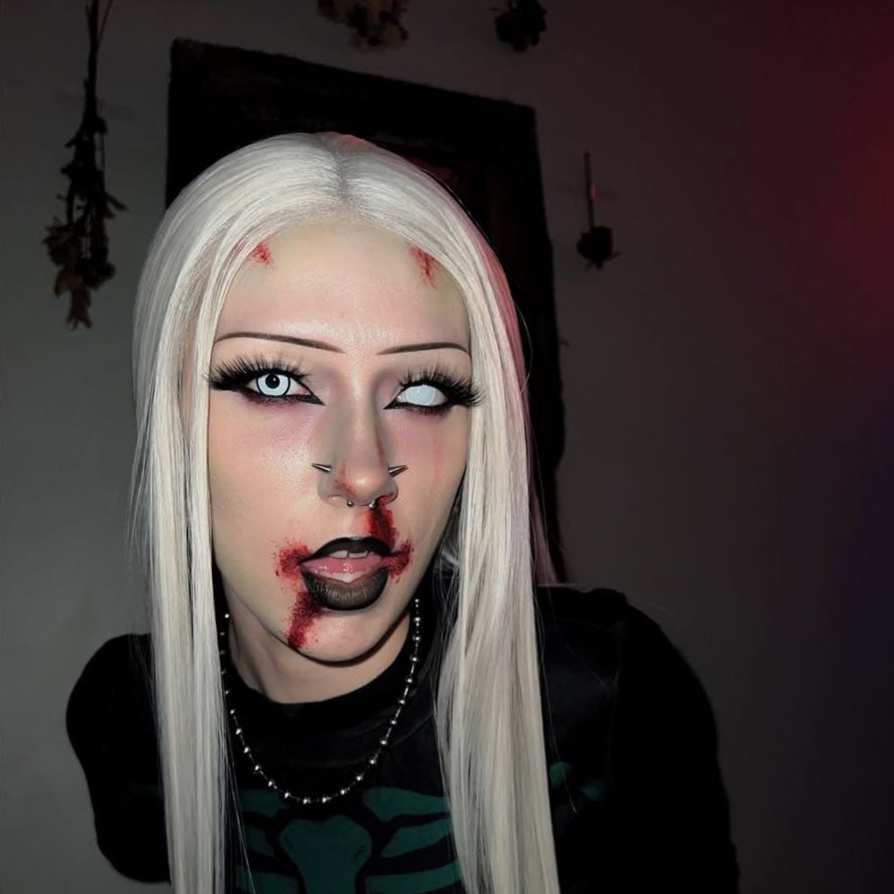 Gridding White Contact Lenses