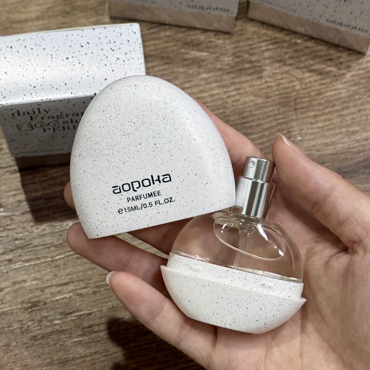 Aopoka 3020 10 Smell 15ML Egg Perfume Women And Men