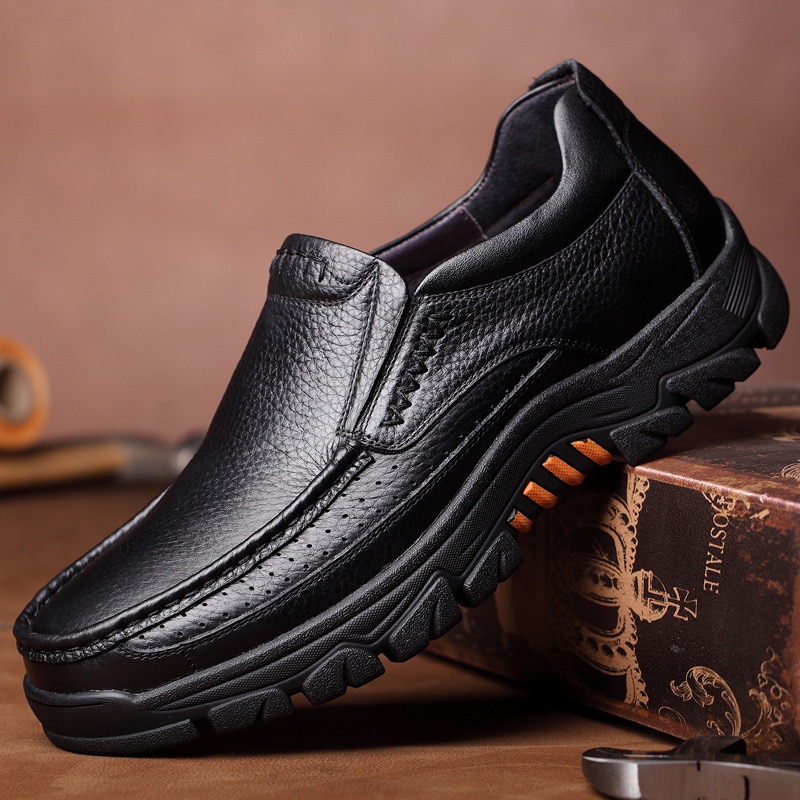 🔥HOT SALE🔥Genuine Leather Shoes Men Winter Shoes Super Keep Warm Outdoor