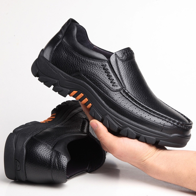 🔥HOT SALE🔥Genuine Leather Shoes Men Winter Shoes Super Keep Warm Outdoor