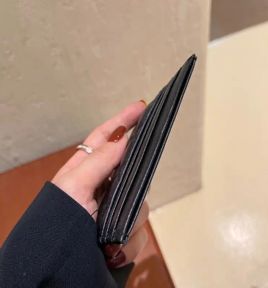 Classic GC Black Leather Wallet Card Holder