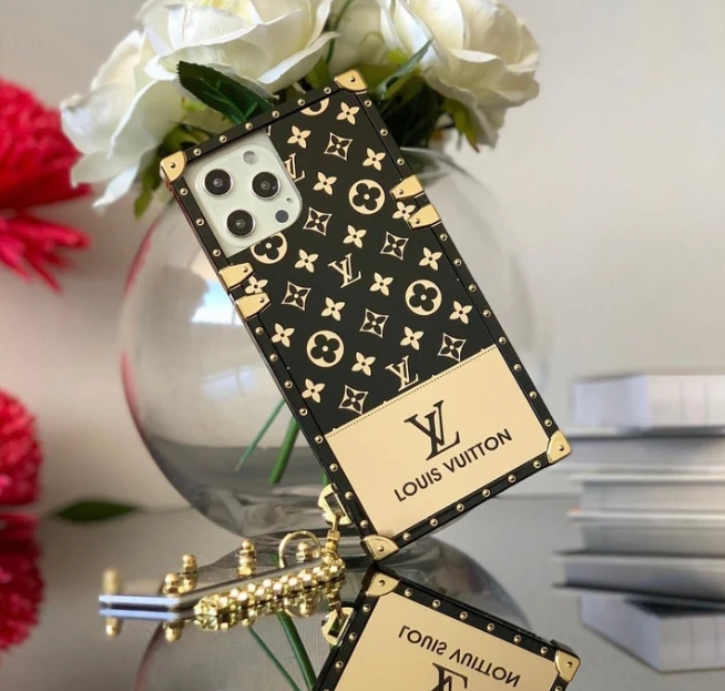 Luxury Square iPhone Case with Chain