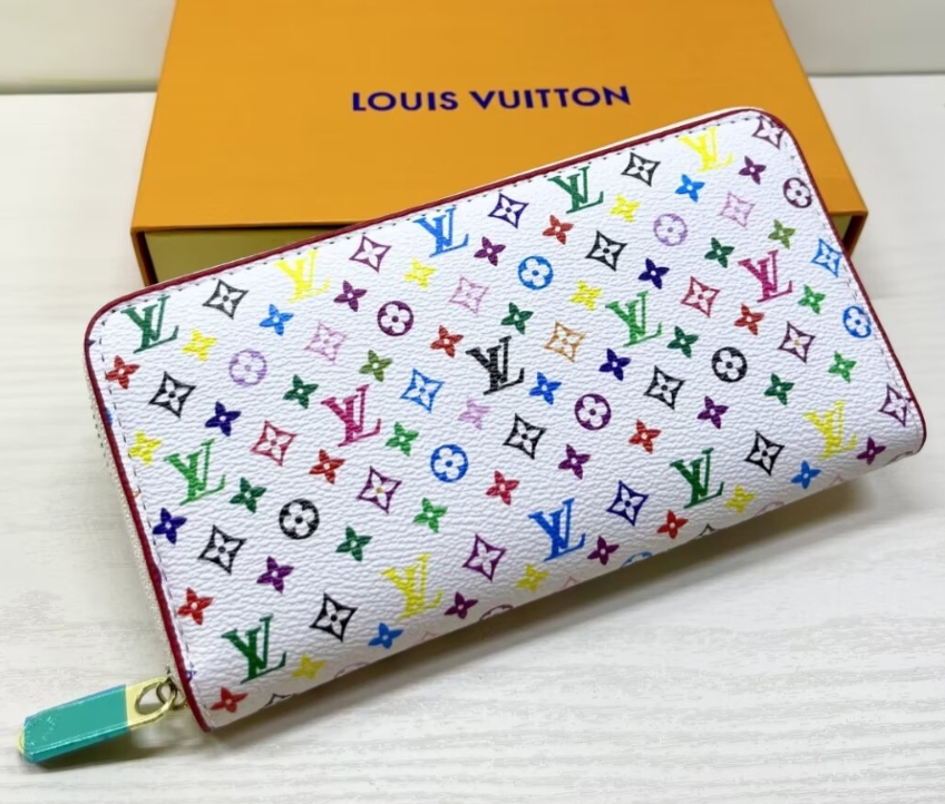 luxurious Leather Zipper Long Wallet