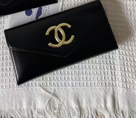 luxurious Leather Flap Wallet