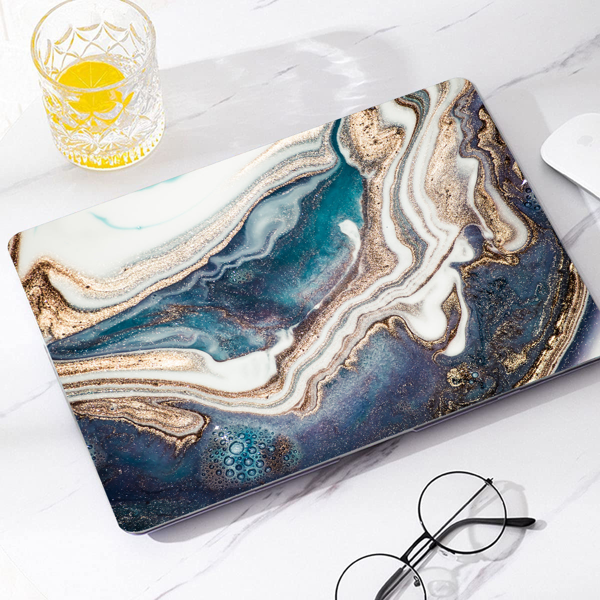 Yoyo Lake Macbook Case-BELKCASE