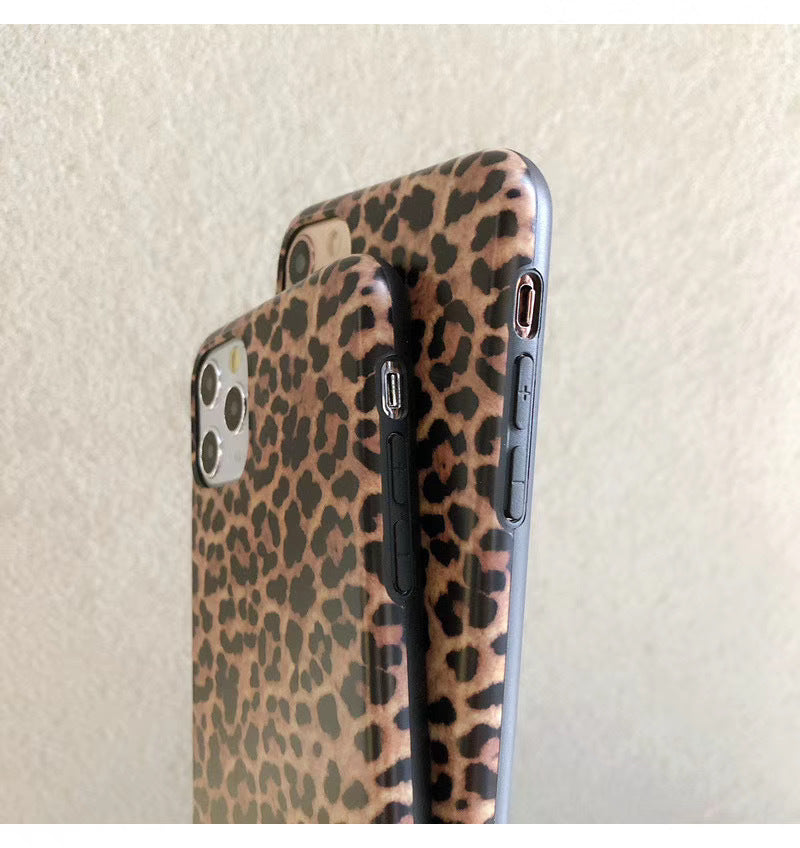 Retro Leopard iPhone Case-BELKCASE
