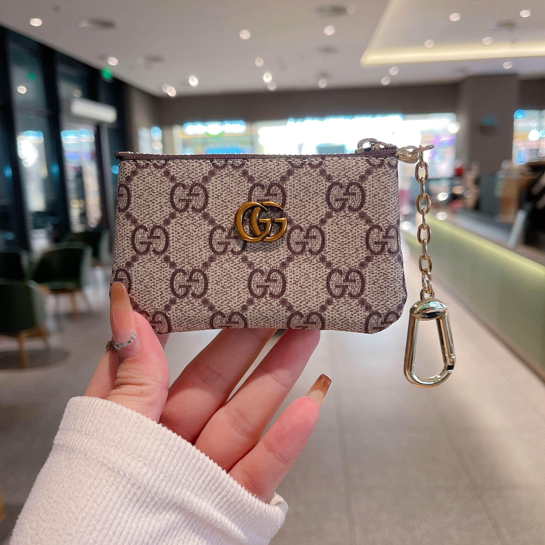 Luxury Leather Coin Purse with Zipper & Keychain