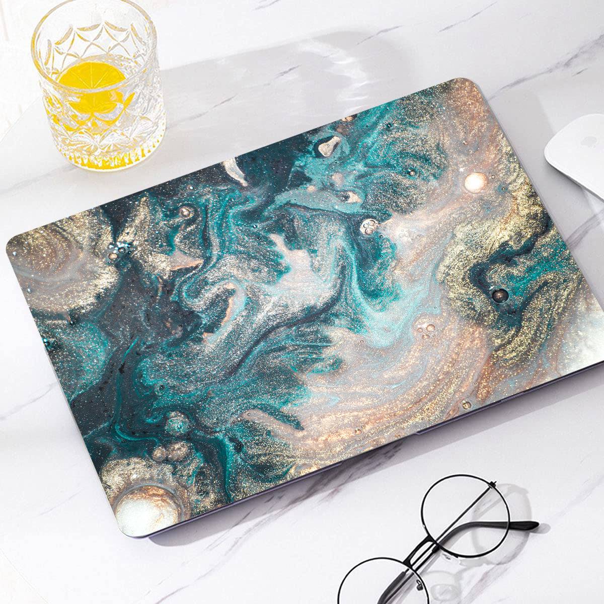 Emerald Pool Macbook Case-BELKCASE