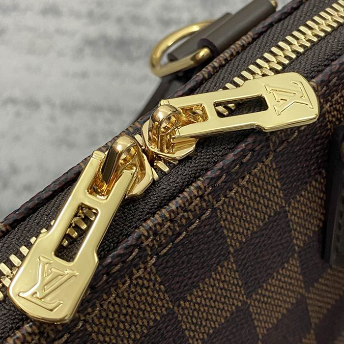 Classic Luxury Leather V Plaid Handbags